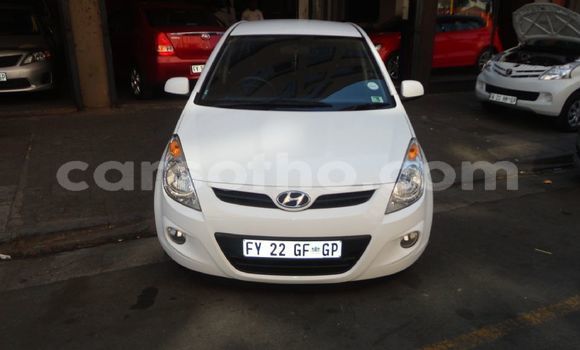 Buy Used Hyundai i20 White Car in Maseru in Maseru Buy Used Hyundai i20 White Car in Maseru in Maseru