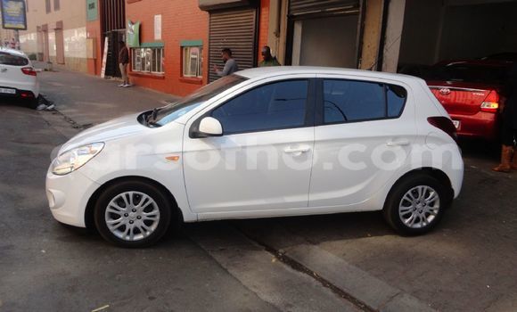 Buy Used Hyundai i20 White Car in Maseru in Maseru Buy Used Hyundai i20 White Car in Maseru in Maseru