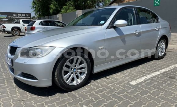 Sayi Na hannu BMW 3–Series Silver Mota in Maseru a Maseru Sayi Na hannu BMW 3–Series Silver Mota in Maseru a Maseru