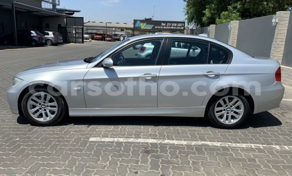 Sayi Na hannu BMW 3–Series Silver Mota in Maseru a Maseru Sayi Na hannu BMW 3–Series Silver Mota in Maseru a Maseru