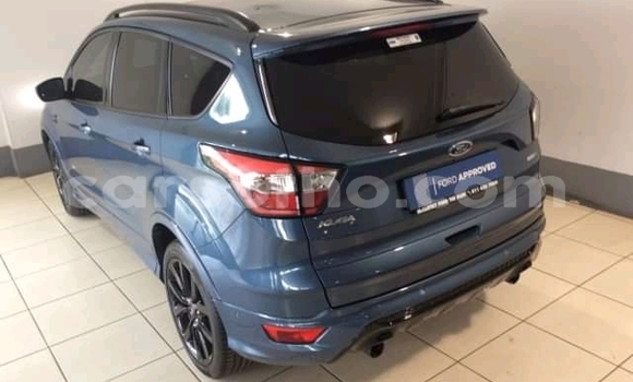 Sayi Na hannu Ford Kuga Blue Mota in Mafeteng a Mafeteng Sayi Na hannu Ford Kuga Blue Mota in Mafeteng a Mafeteng