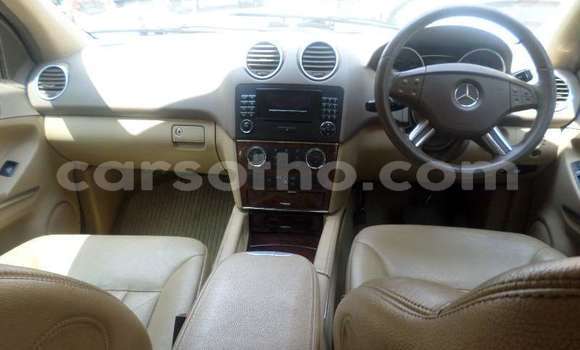 Acheter Occasion Voiture Mercedes-Benz ML–Class Noir à Butha Buthe, Butha-Buthe Acheter Occasion Voiture Mercedes-Benz ML–Class Noir à Butha Buthe, Butha-Buthe