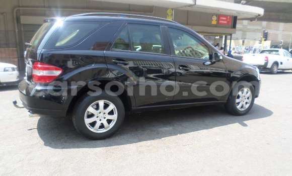 Acheter Occasion Voiture Mercedes-Benz ML–Class Noir à Butha Buthe, Butha-Buthe Acheter Occasion Voiture Mercedes-Benz ML–Class Noir à Butha Buthe, Butha-Buthe