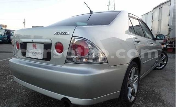 Acheter Occasion Voiture Toyota Altezza Gris à Butha Buthe, Butha-Buthe Acheter Occasion Voiture Toyota Altezza Gris à Butha Buthe, Butha-Buthe