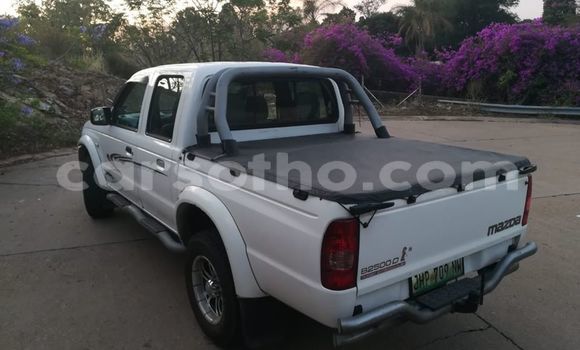 Sayi Na hannu Mazda B–series White Mota in Maseru a Maseru Sayi Na hannu Mazda B–series White Mota in Maseru a Maseru