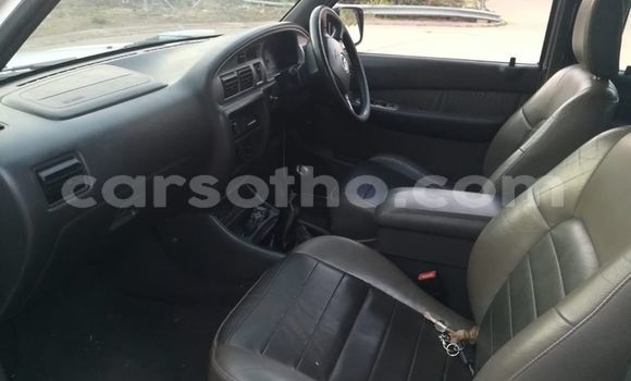 Sayi Na hannu Mazda B–series White Mota in Maseru a Maseru Sayi Na hannu Mazda B–series White Mota in Maseru a Maseru