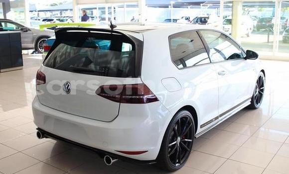 Buy Used Volkswagen Golf White Car in Maputsoa in Leribe Buy Used Volkswagen Golf White Car in Maputsoa in Leribe