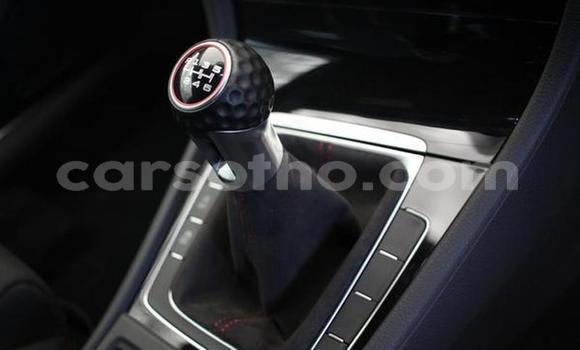 Buy Used Volkswagen Golf White Car in Maputsoa in Leribe Buy Used Volkswagen Golf White Car in Maputsoa in Leribe