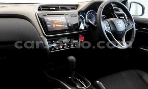 Acheter Occasion Voiture Honda Ballade Blanc à Maseru, Maseru Acheter Occasion Voiture Honda Ballade Blanc à Maseru, Maseru