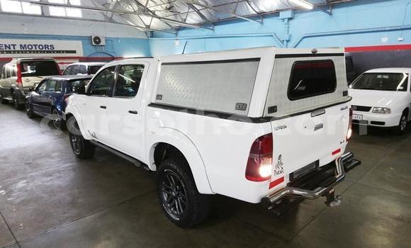 Acheter Occasion Voiture Toyota Hilux Blanc à Butha Buthe, Butha-Buthe Acheter Occasion Voiture Toyota Hilux Blanc à Butha Buthe, Butha-Buthe