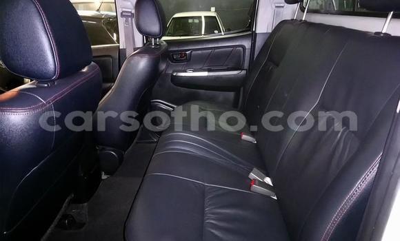 Acheter Occasion Voiture Toyota Hilux Blanc à Butha Buthe, Butha-Buthe Acheter Occasion Voiture Toyota Hilux Blanc à Butha Buthe, Butha-Buthe