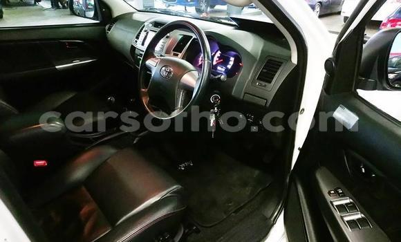 Acheter Occasion Voiture Toyota Hilux Blanc à Butha Buthe, Butha-Buthe Acheter Occasion Voiture Toyota Hilux Blanc à Butha Buthe, Butha-Buthe