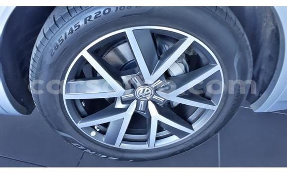 Sayi Na hannu Volkswagen Touareg Silver Mota in Maseru a Maseru Sayi Na hannu Volkswagen Touareg Silver Mota in Maseru a Maseru