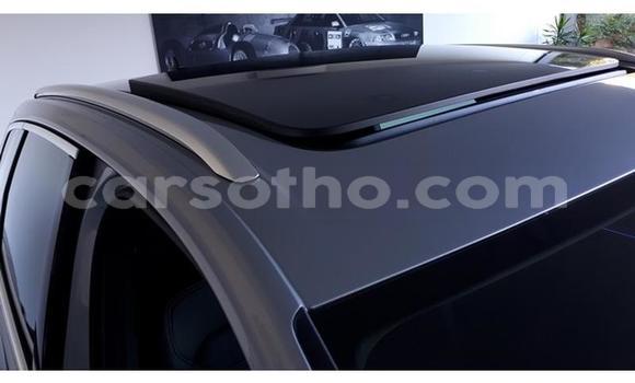 Sayi Na hannu Volkswagen Touareg Silver Mota in Maseru a Maseru Sayi Na hannu Volkswagen Touareg Silver Mota in Maseru a Maseru