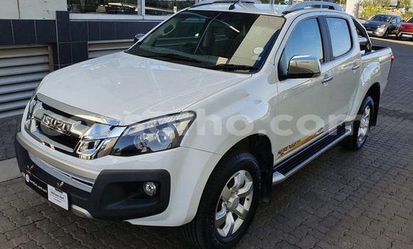Acheter Occasion Voiture Isuzu KB Blanc à Mafeteng, Mafeteng Acheter Occasion Voiture Isuzu KB Blanc à Mafeteng, Mafeteng
