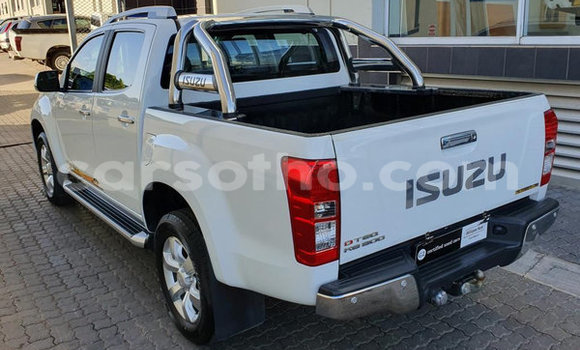 Acheter Occasion Voiture Isuzu KB Blanc à Mafeteng, Mafeteng Acheter Occasion Voiture Isuzu KB Blanc à Mafeteng, Mafeteng