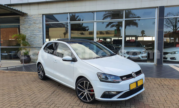 Acheter Occasion Voiture Volkswagen Polo GTI Blanc à Hlotse, Leribe Acheter Occasion Voiture Volkswagen Polo GTI Blanc à Hlotse, Leribe