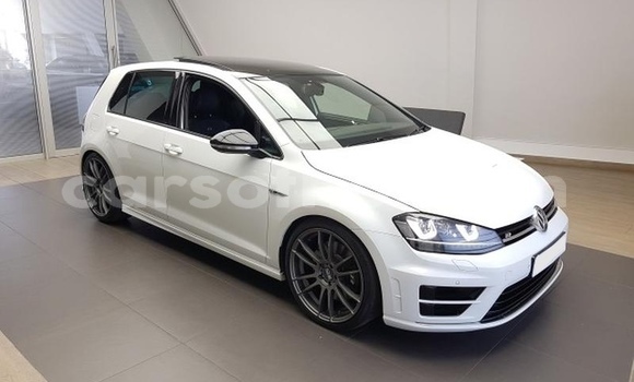 Acheter Occasion Voiture Volkswagen Golf R Blanc à Hlotse, Leribe Acheter Occasion Voiture Volkswagen Golf R Blanc à Hlotse, Leribe