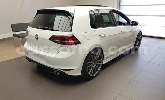 Acheter Occasion Voiture Volkswagen Golf R Blanc à Hlotse, Leribe Acheter Occasion Voiture Volkswagen Golf R Blanc à Hlotse, Leribe