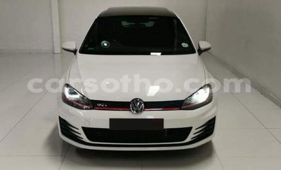 Sayi Na hannu Volkswagen Golf GTI White Mota in Maseru a Maseru Sayi Na hannu Volkswagen Golf GTI White Mota in Maseru a Maseru