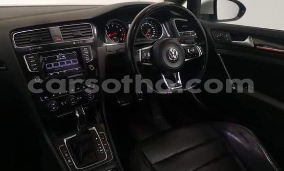 Sayi Na hannu Volkswagen Golf GTI White Mota in Maseru a Maseru Sayi Na hannu Volkswagen Golf GTI White Mota in Maseru a Maseru