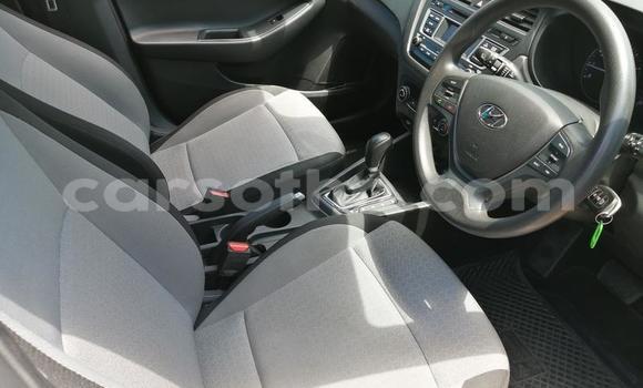 اشتري مستعمل Hyundai i20 White سيارة في Maseru في Maseru اشتري مستعمل Hyundai i20 White سيارة في Maseru في Maseru