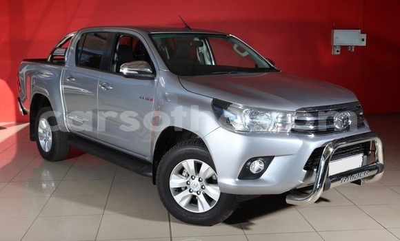 Acheter Occasion Voiture Toyota Hilux Gris à Hlotse, Leribe Acheter Occasion Voiture Toyota Hilux Gris à Hlotse, Leribe