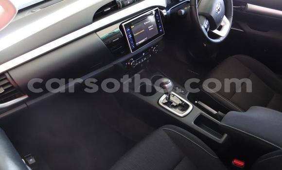 Acheter Occasion Voiture Toyota Hilux Gris à Hlotse, Leribe Acheter Occasion Voiture Toyota Hilux Gris à Hlotse, Leribe