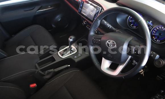 Acheter Occasion Voiture Toyota Hilux Gris à Hlotse, Leribe Acheter Occasion Voiture Toyota Hilux Gris à Hlotse, Leribe