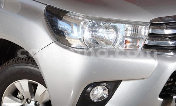 Acheter Occasion Voiture Toyota Hilux Gris à Hlotse, Leribe Acheter Occasion Voiture Toyota Hilux Gris à Hlotse, Leribe