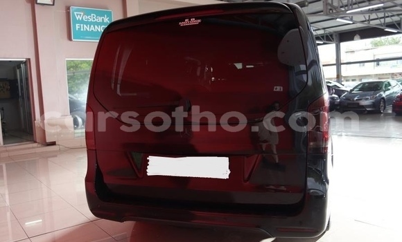 Buy Used Mercedes-Benz V-klasse Black Car in Hlotse in Leribe Buy Used Mercedes-Benz V-klasse Black Car in Hlotse in Leribe