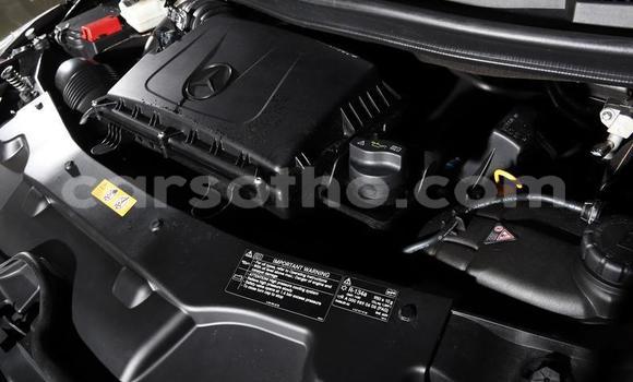 Buy Used Mercedes-Benz V-klasse Black Car in Hlotse in Leribe Buy Used Mercedes-Benz V-klasse Black Car in Hlotse in Leribe