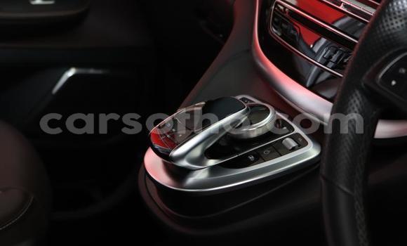 Buy Used Mercedes-Benz V-klasse Black Car in Hlotse in Leribe Buy Used Mercedes-Benz V-klasse Black Car in Hlotse in Leribe