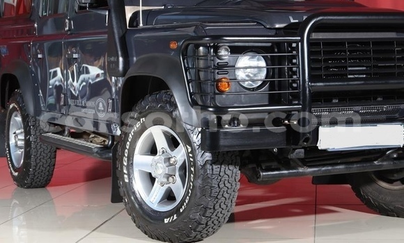 اشتري مستعمل Land Rover Defender Black سيارة في Hlotse في Leribe اشتري مستعمل Land Rover Defender Black سيارة في Hlotse في Leribe