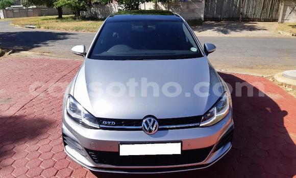 اشتري مستعمل Volkswagen Golf Silver سيارة في Hlotse في Leribe اشتري مستعمل Volkswagen Golf Silver سيارة في Hlotse في Leribe