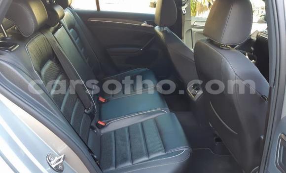 اشتري مستعمل Volkswagen Golf Silver سيارة في Hlotse في Leribe اشتري مستعمل Volkswagen Golf Silver سيارة في Hlotse في Leribe