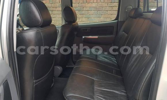 Buy Used Toyota Hilux Silver Car in Maseru in Maseru Buy Used Toyota Hilux Silver Car in Maseru in Maseru