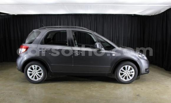 Sayi Na hannu Suzuki SX4 Silver Mota in Maseru a Maseru Sayi Na hannu Suzuki SX4 Silver Mota in Maseru a Maseru