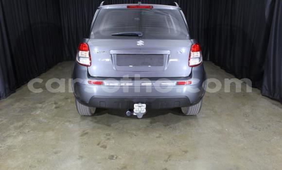 Sayi Na hannu Suzuki SX4 Silver Mota in Maseru a Maseru Sayi Na hannu Suzuki SX4 Silver Mota in Maseru a Maseru