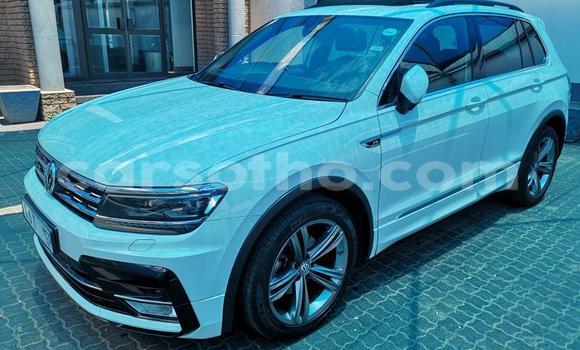 Acheter Occasion Voiture Volkswagen Tiguan Blanc à Maseru, Maseru Acheter Occasion Voiture Volkswagen Tiguan Blanc à Maseru, Maseru