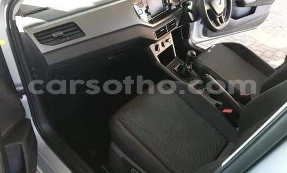 Sayi Na hannu Volkswagen Polo Silver Mota in Maseru a Maseru Sayi Na hannu Volkswagen Polo Silver Mota in Maseru a Maseru