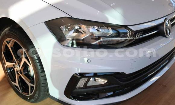 Sayi Na hannu Volkswagen Polo White Mota in Maseru a Maseru Sayi Na hannu Volkswagen Polo White Mota in Maseru a Maseru