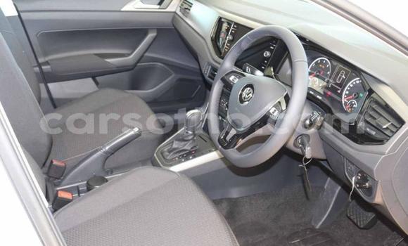 Sayi Na hannu Volkswagen Polo White Mota in Maseru a Maseru Sayi Na hannu Volkswagen Polo White Mota in Maseru a Maseru