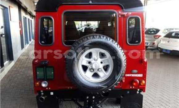 Acheter Occasion Voiture Land Rover Defender Rouge à Butha Buthe, Butha-Buthe Acheter Occasion Voiture Land Rover Defender Rouge à Butha Buthe, Butha-Buthe
