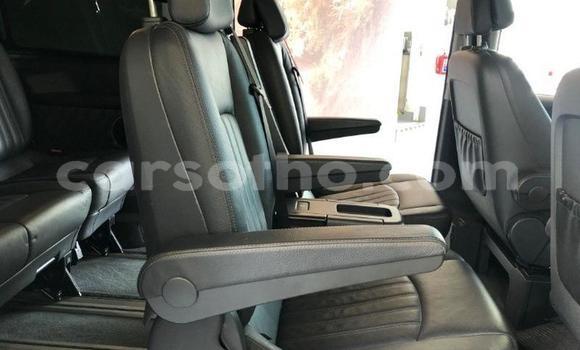 Sayi Na hannu Mercedes-Benz Viano White Mota in Maseru a Maseru Sayi Na hannu Mercedes-Benz Viano White Mota in Maseru a Maseru