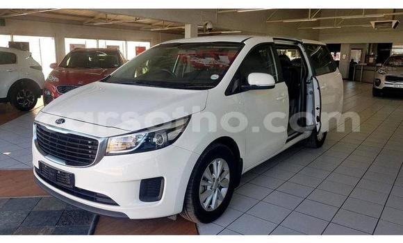 Acheter Occasion Voiture Kia Sedona Blanc à Maseru, Maseru Acheter Occasion Voiture Kia Sedona Blanc à Maseru, Maseru