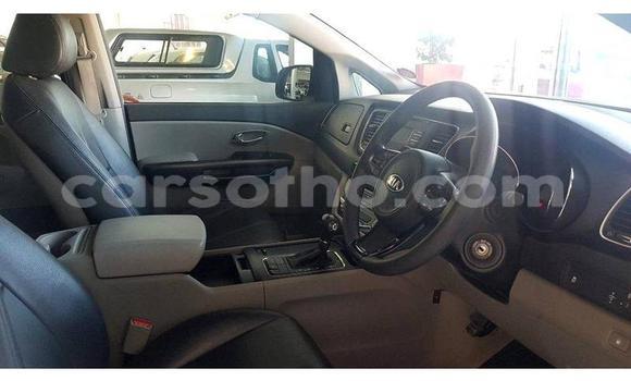 Acheter Occasion Voiture Kia Sedona Blanc à Maseru, Maseru Acheter Occasion Voiture Kia Sedona Blanc à Maseru, Maseru