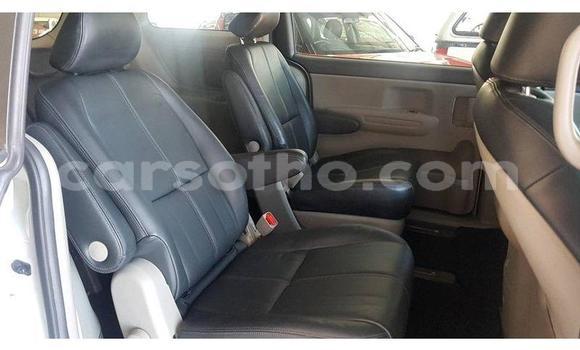 Acheter Occasion Voiture Kia Sedona Blanc à Maseru, Maseru Acheter Occasion Voiture Kia Sedona Blanc à Maseru, Maseru