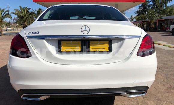اشتري مستعمل Mercedes-Benz C–Class Silver سيارة في Maseru في Maseru اشتري مستعمل Mercedes-Benz C–Class Silver سيارة في Maseru في Maseru