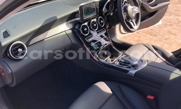 اشتري مستعمل Mercedes-Benz C–Class Silver سيارة في Maseru في Maseru اشتري مستعمل Mercedes-Benz C–Class Silver سيارة في Maseru في Maseru
